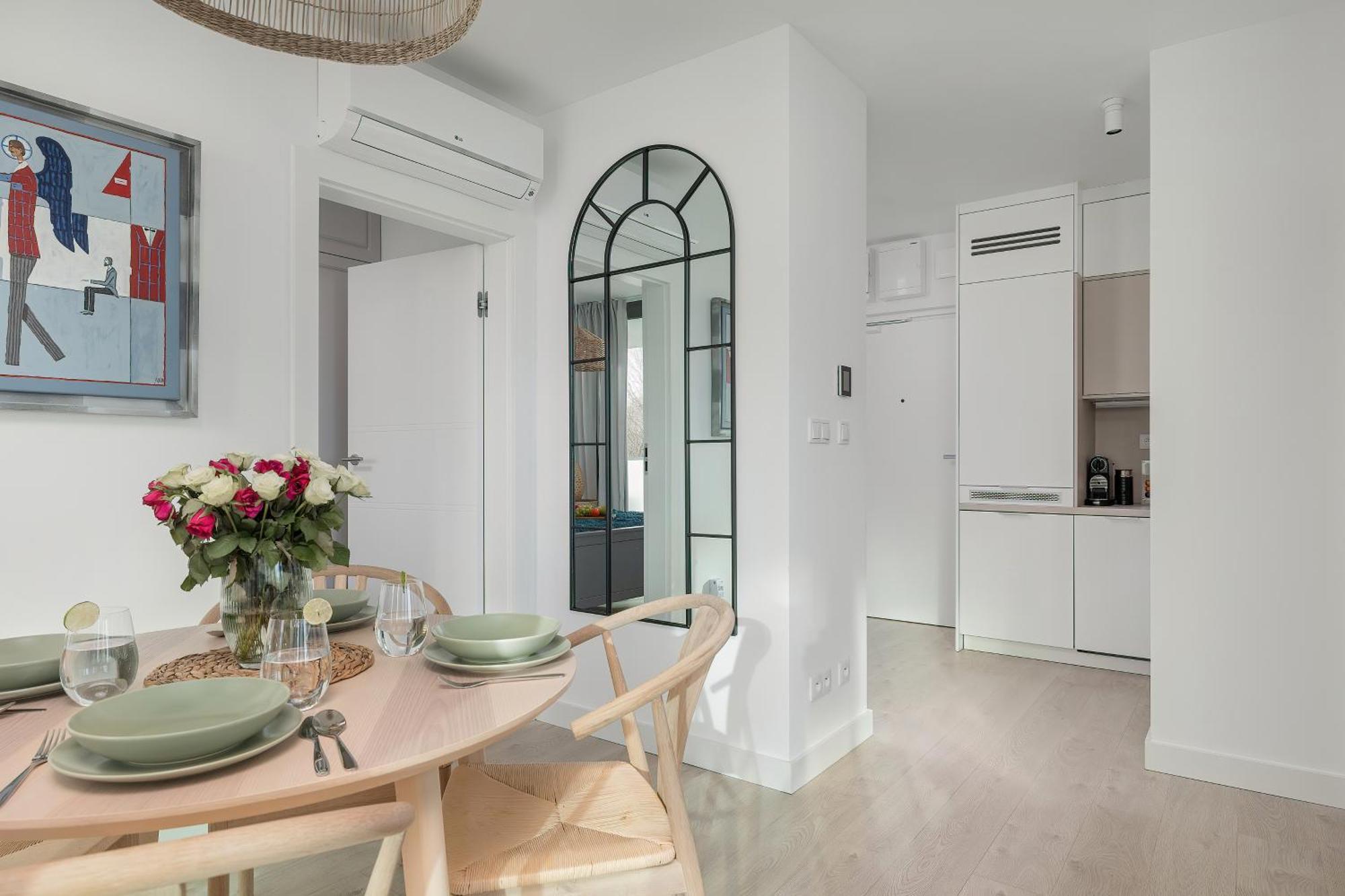 Lux Sea Towers - Wellness Spa, Gym & Beach - Seaview By Rent Like Home Мендзыздрое Экстерьер фото